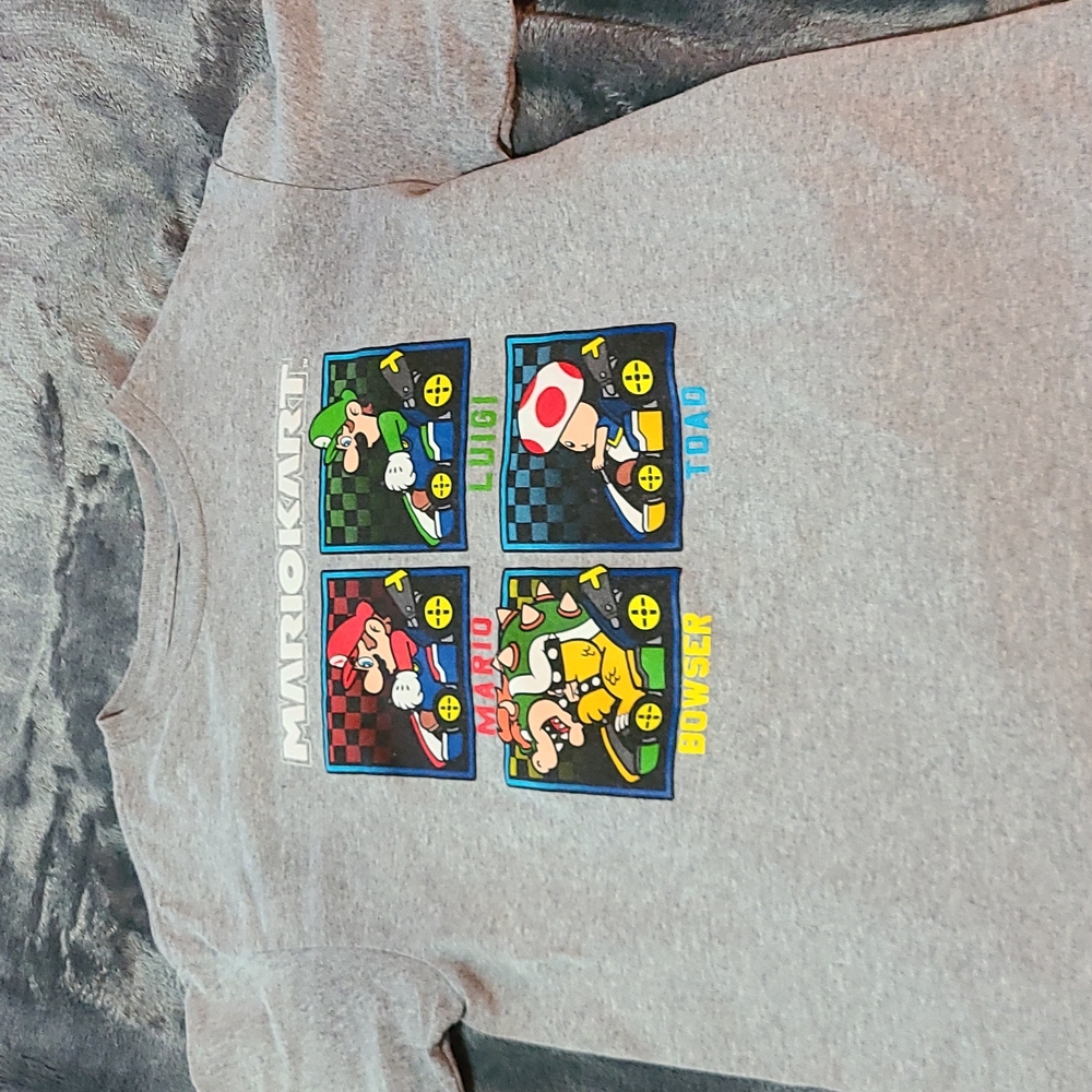 Mario kart 2017 gray tee